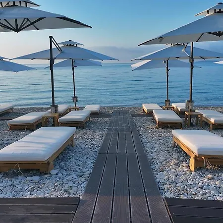 Hotel Ionian Crown In