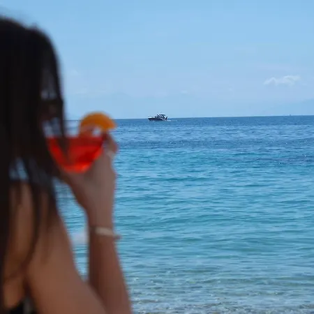 Hotel Ionian Crown In