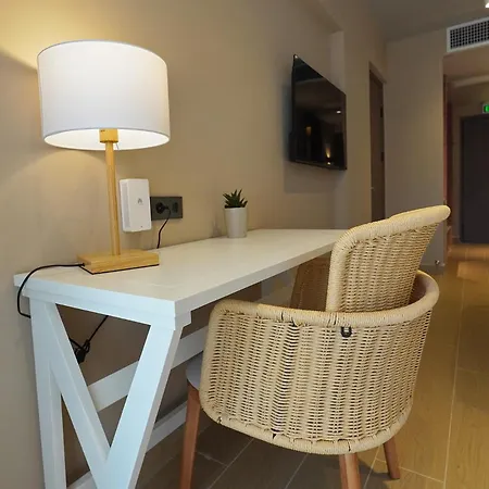 Hotel Ionian Crown In *